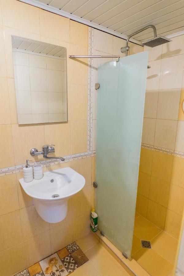 Cozy Maisonette With 2 Bathrooms In City Center Варна Екстериор снимка